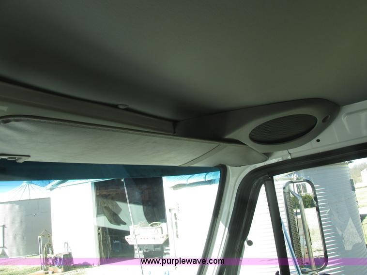 image for item H7553 2000 Sterling L7500 crane truck