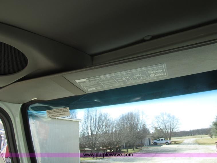 image for item H7553 2000 Sterling L7500 crane truck