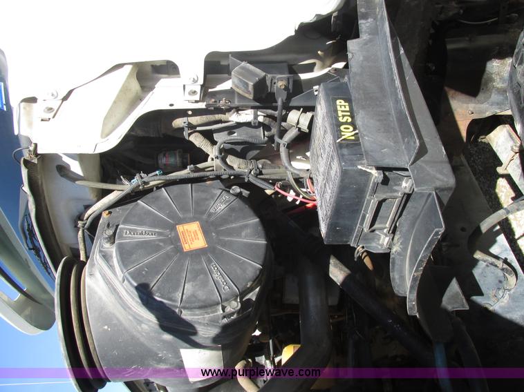 image for item H7553 2000 Sterling L7500 crane truck