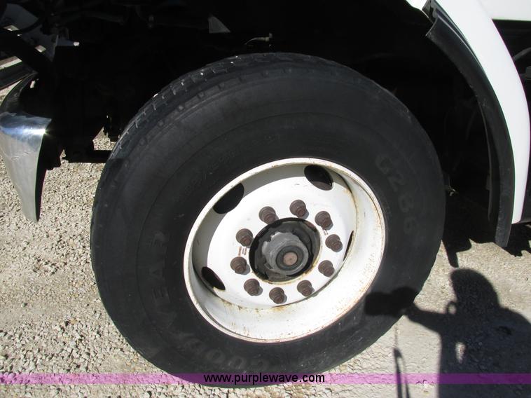 image for item H7553 2000 Sterling L7500 crane truck