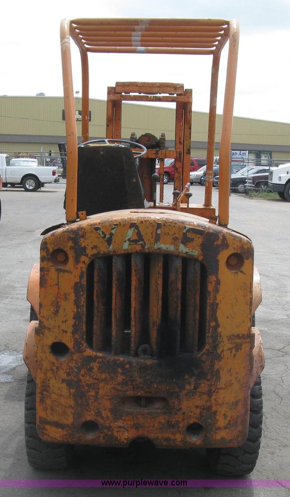 image for item H8664 Yale G51P-U rough terrain forklift