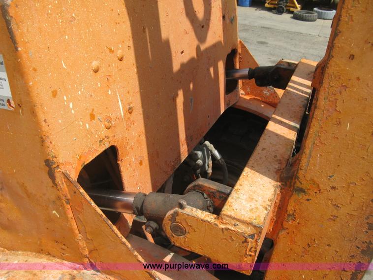 image for item H8664 Yale G51P-U rough terrain forklift