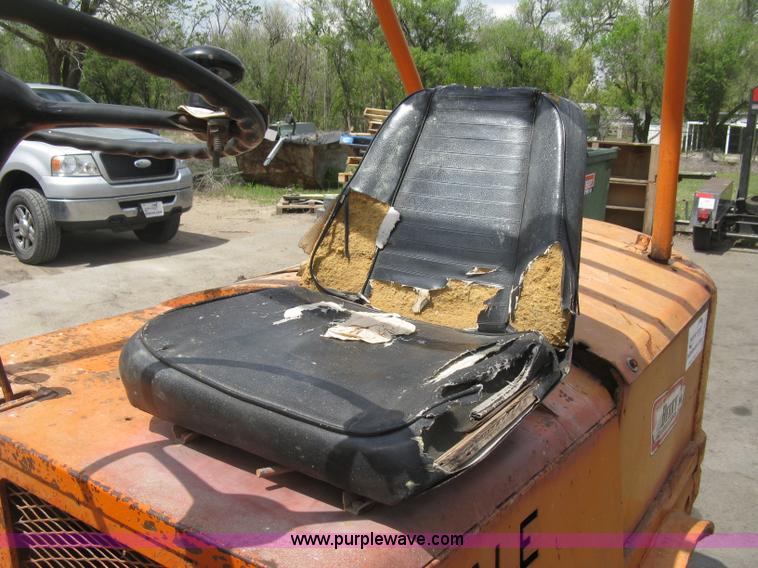 image for item H8664 Yale G51P-U rough terrain forklift