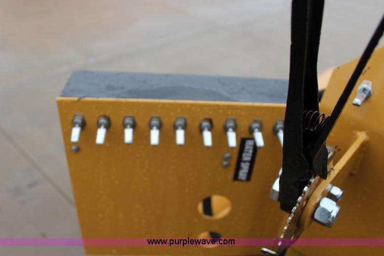 image for item I1732 2013 American Sealcoat SC440 asphalt sealer