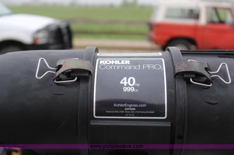 image for item I1732 2013 American Sealcoat SC440 asphalt sealer