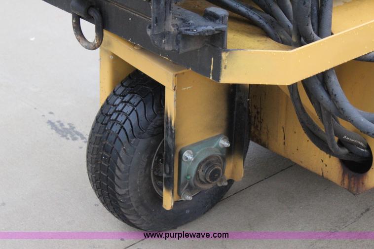 image for item I1732 2013 American Sealcoat SC440 asphalt sealer