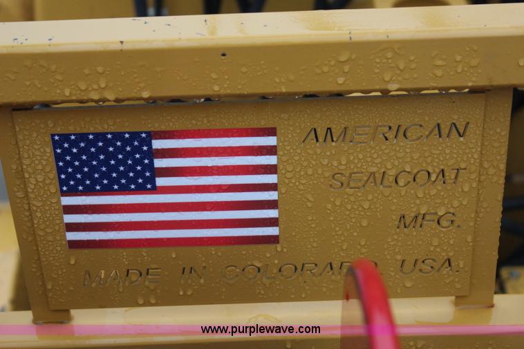 image for item I1732 2013 American Sealcoat SC440 asphalt sealer