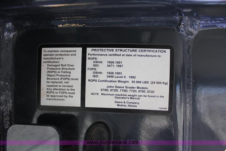 image for item I1748 2006 John Deere 672D articulated motor grader