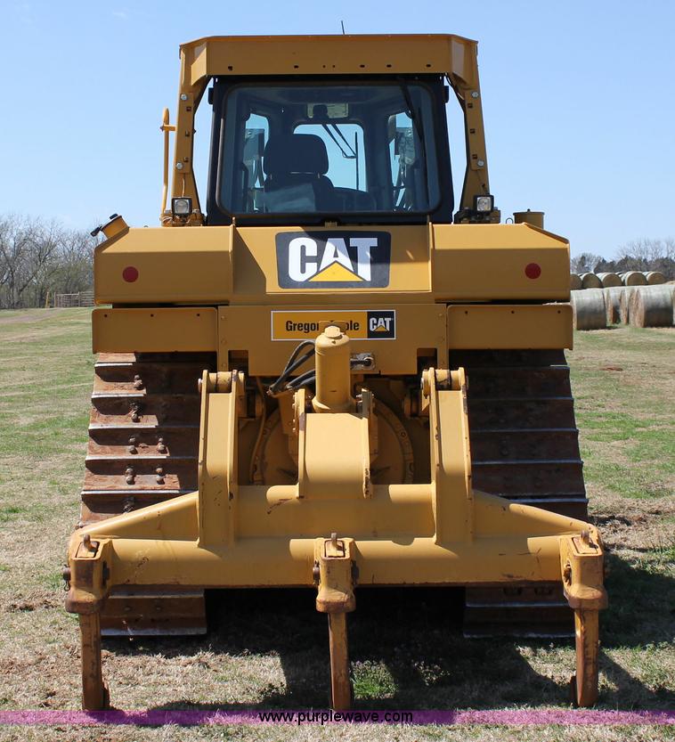image for item I1749 2011 Caterpillar D6T XL dozer