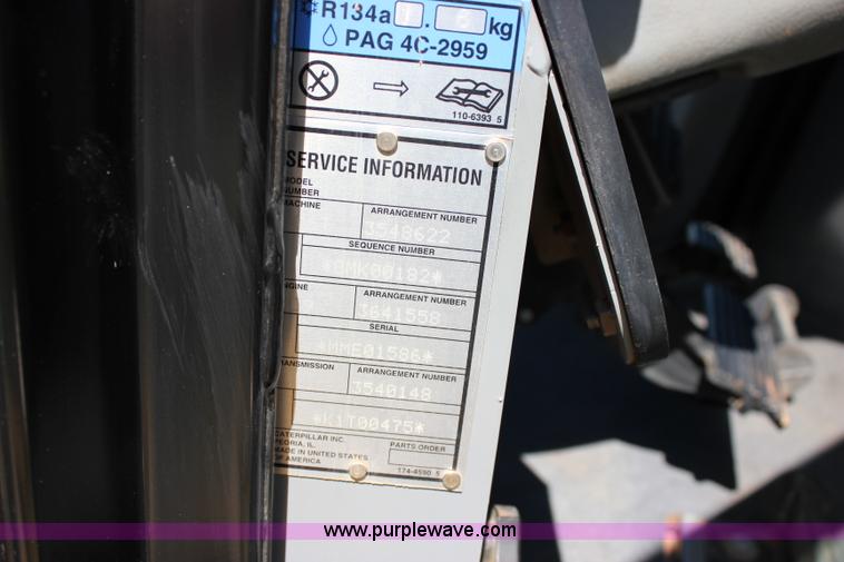 image for item I1749 2011 Caterpillar D6T XL dozer