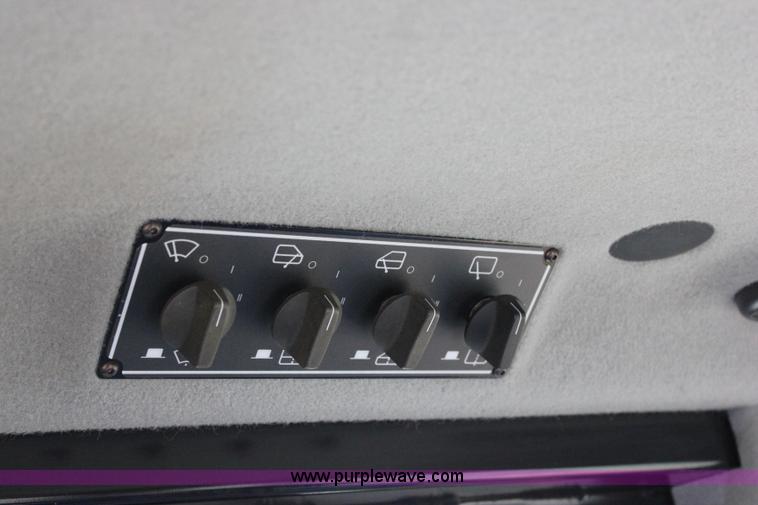 image for item I1749 2011 Caterpillar D6T XL dozer