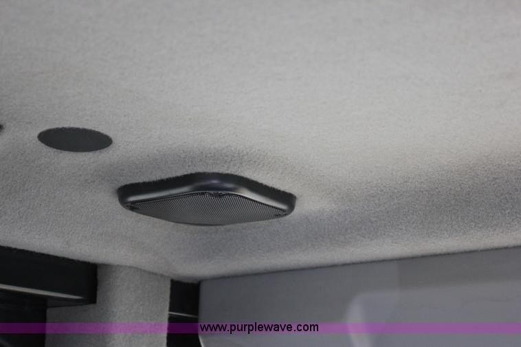 image for item I1749 2011 Caterpillar D6T XL dozer