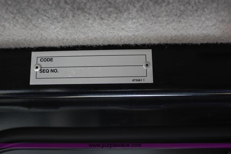 image for item I1749 2011 Caterpillar D6T XL dozer