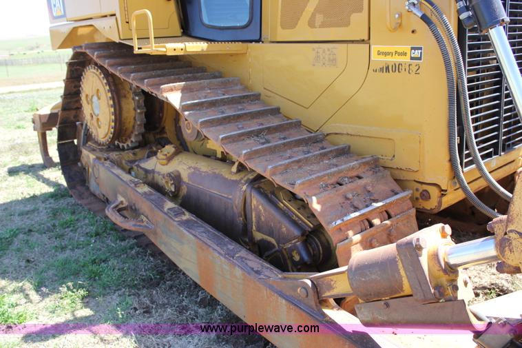 image for item I1749 2011 Caterpillar D6T XL dozer