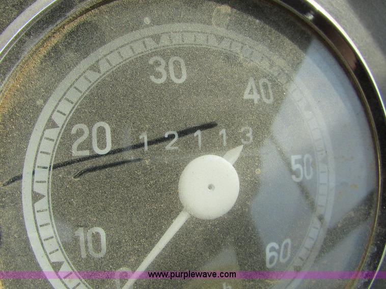 image for item I6516 1983 P & H Omega S crane