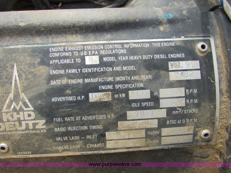 image for item I6516 1983 P & H Omega S crane