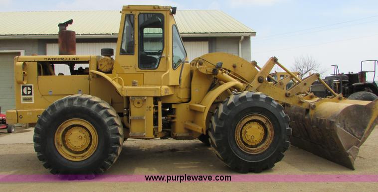 image for item I6517 Caterpillar 966C wheel loader