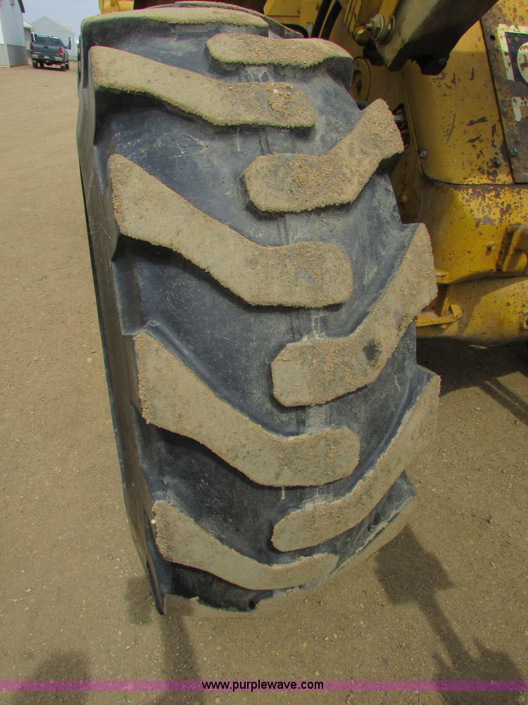 image for item I6517 Caterpillar 966C wheel loader