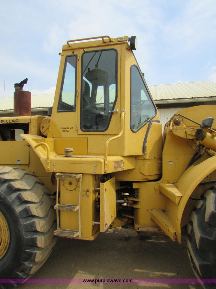 image for item I6517 Caterpillar 966C wheel loader