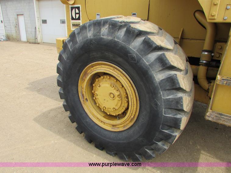 image for item I6517 Caterpillar 966C wheel loader