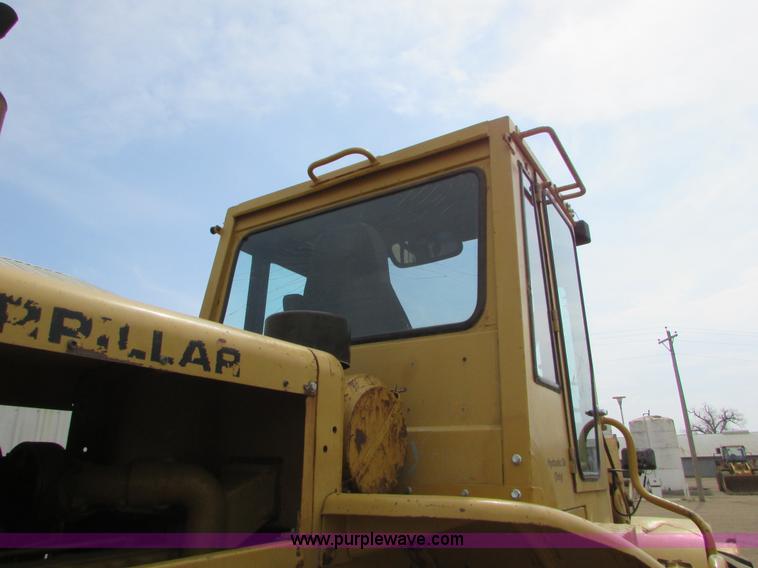 image for item I6517 Caterpillar 966C wheel loader
