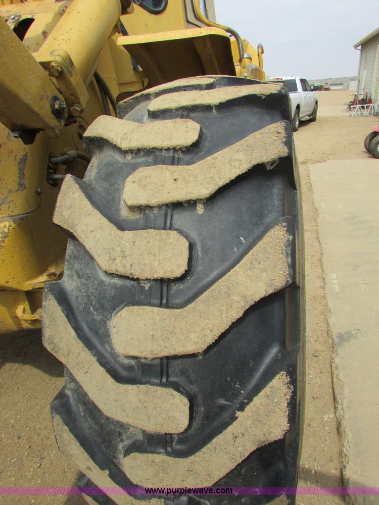 image for item I6517 Caterpillar 966C wheel loader