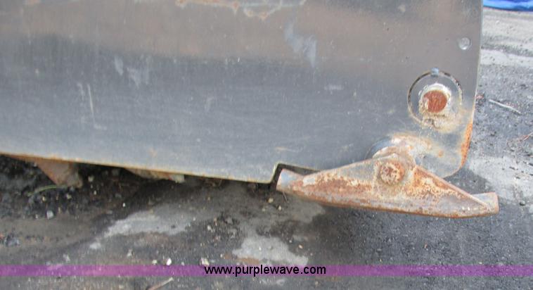 image for item J1782 2011 Bobcat 18PLA skid steer planer