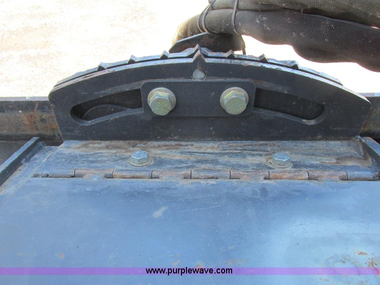 image for item J1782 2011 Bobcat 18PLA skid steer planer