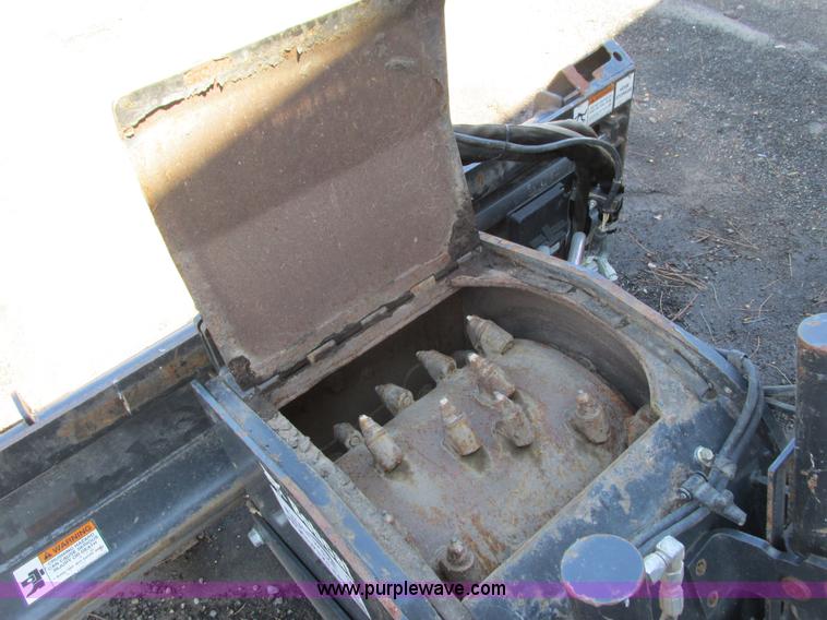 image for item J1782 2011 Bobcat 18PLA skid steer planer