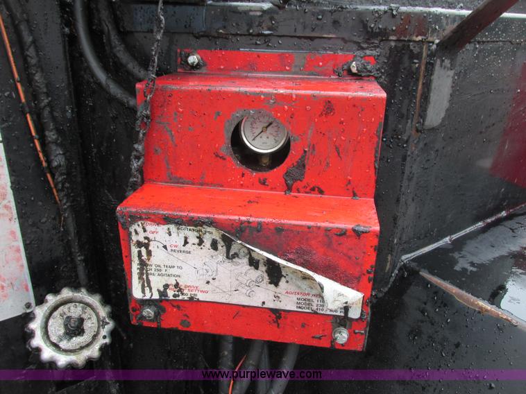 image for item J1785 2005 Cimline 110DHRC Magnum series crack fill machine