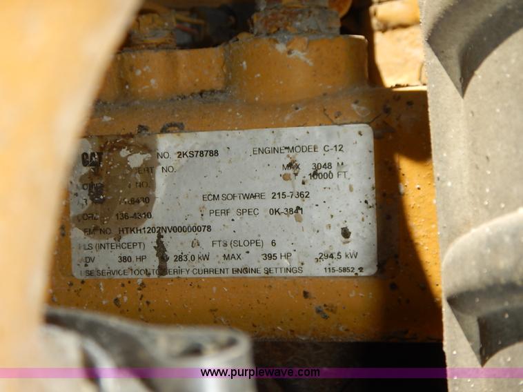 image for item J3969 2002 International F2574 dump truck