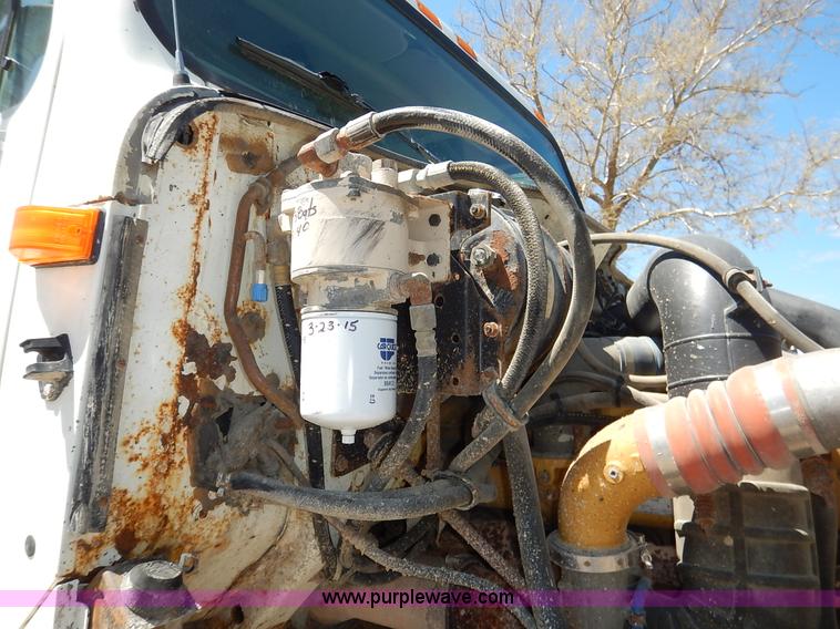 image for item J3969 2002 International F2574 dump truck