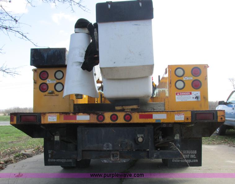 image for item K2089 2002 Ford F550 Super Duty bucket truck