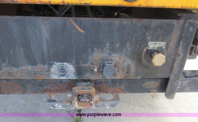 image for item K2089 2002 Ford F550 Super Duty bucket truck