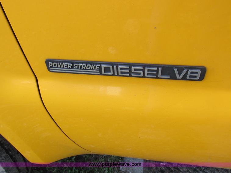 image for item K2089 2002 Ford F550 Super Duty bucket truck