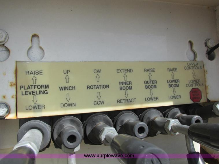 image for item K2089 2002 Ford F550 Super Duty bucket truck