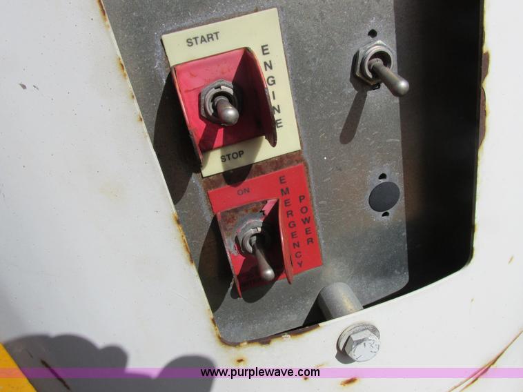 image for item K2089 2002 Ford F550 Super Duty bucket truck