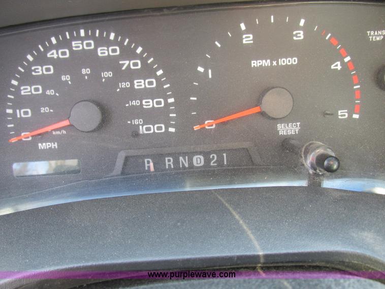 image for item K2089 2002 Ford F550 Super Duty bucket truck