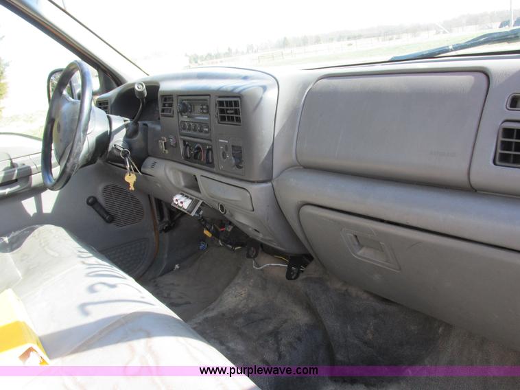 image for item K2089 2002 Ford F550 Super Duty bucket truck