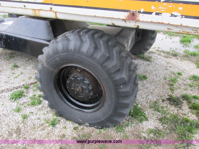 image for item K2099 Simon MP-60 boom lift