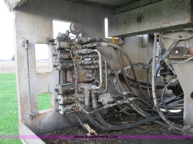 image for item K2099 Simon MP-60 boom lift