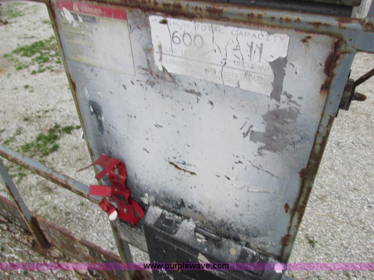 image for item K2099 Simon MP-60 boom lift