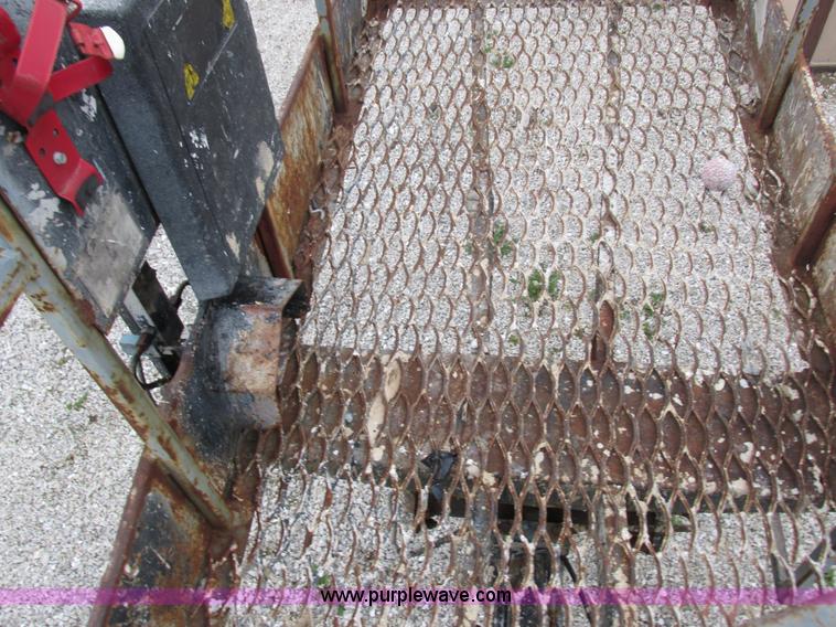 image for item K2099 Simon MP-60 boom lift