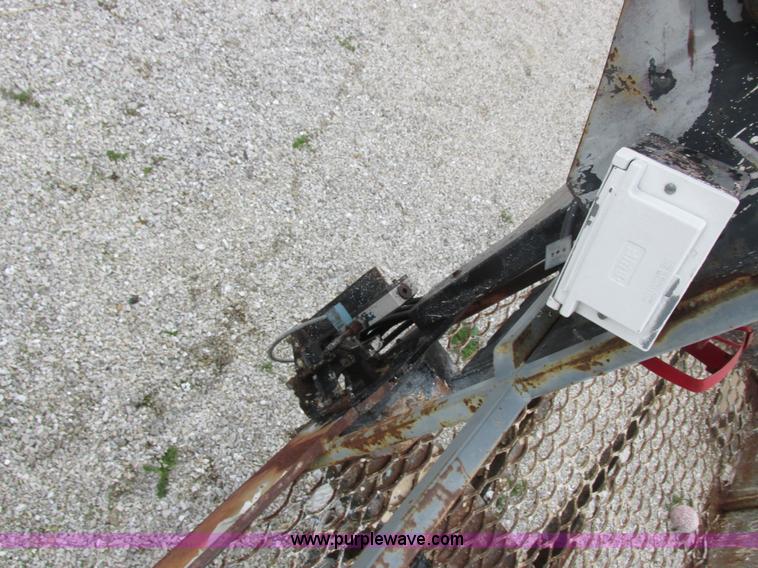 image for item K2099 Simon MP-60 boom lift