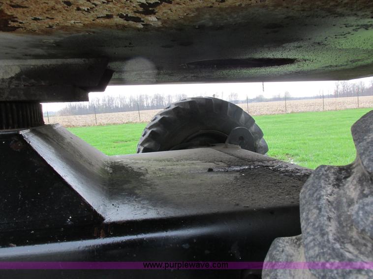 image for item K2099 Simon MP-60 boom lift