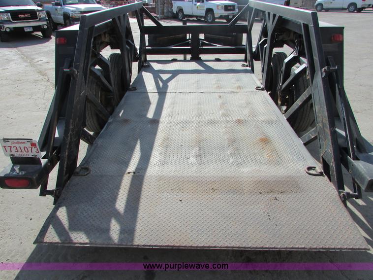 image for item K2565 2005 Escalate ET1200 Workforce tilt deck trailer