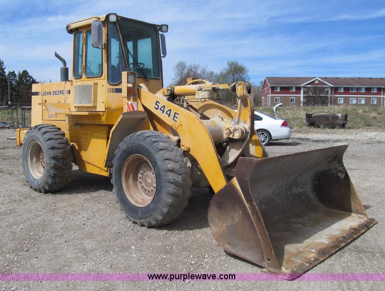 image for item K5563 1989 John Deere 544E wheel loader