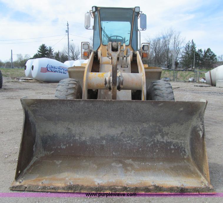 image for item K5563 1989 John Deere 544E wheel loader