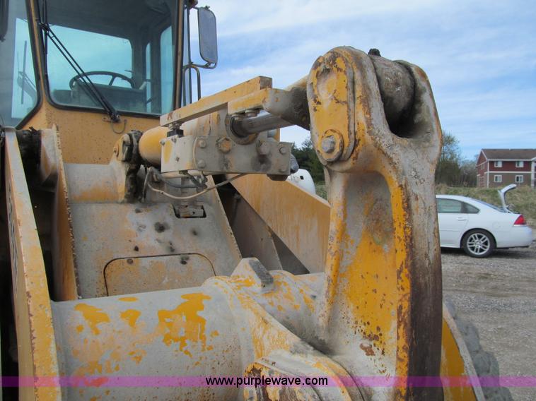image for item K5563 1989 John Deere 544E wheel loader