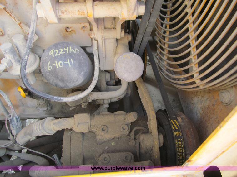 image for item K5563 1989 John Deere 544E wheel loader